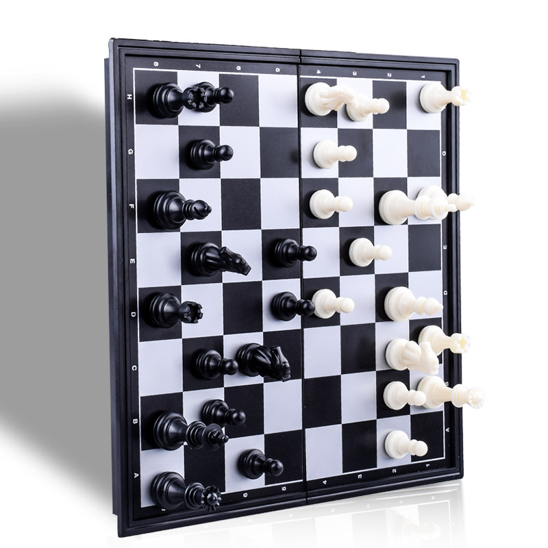 Foldable Magnetic Chess Checke - Board Game Yearbook ulasan dan harga